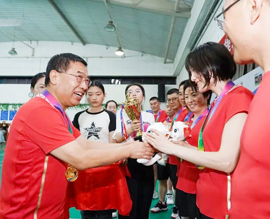 關(guān)愛(ài)員工